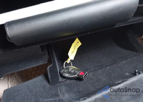 2010 Mercedes-Benz Glk 350 4Matic из США, поврежденный, VIN WDCGG8HB9AF472009